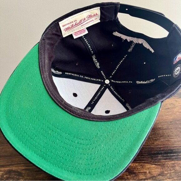 •SOLD•|NBA| Black Brooklyn Nets New York Basketball Snap Back Cap Hat Adult O/S - Picture 3 of 3
